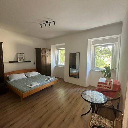 App Zora, Centar Senj Apartman Zengg Kültér fotó