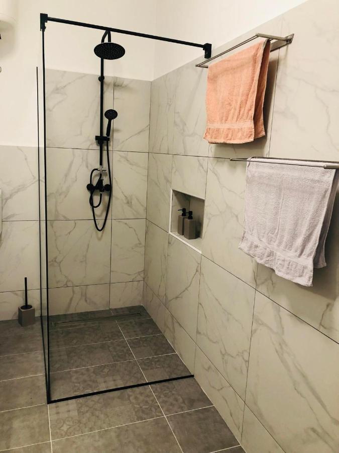 App Zora, Centar Senj Apartman Zengg Kültér fotó